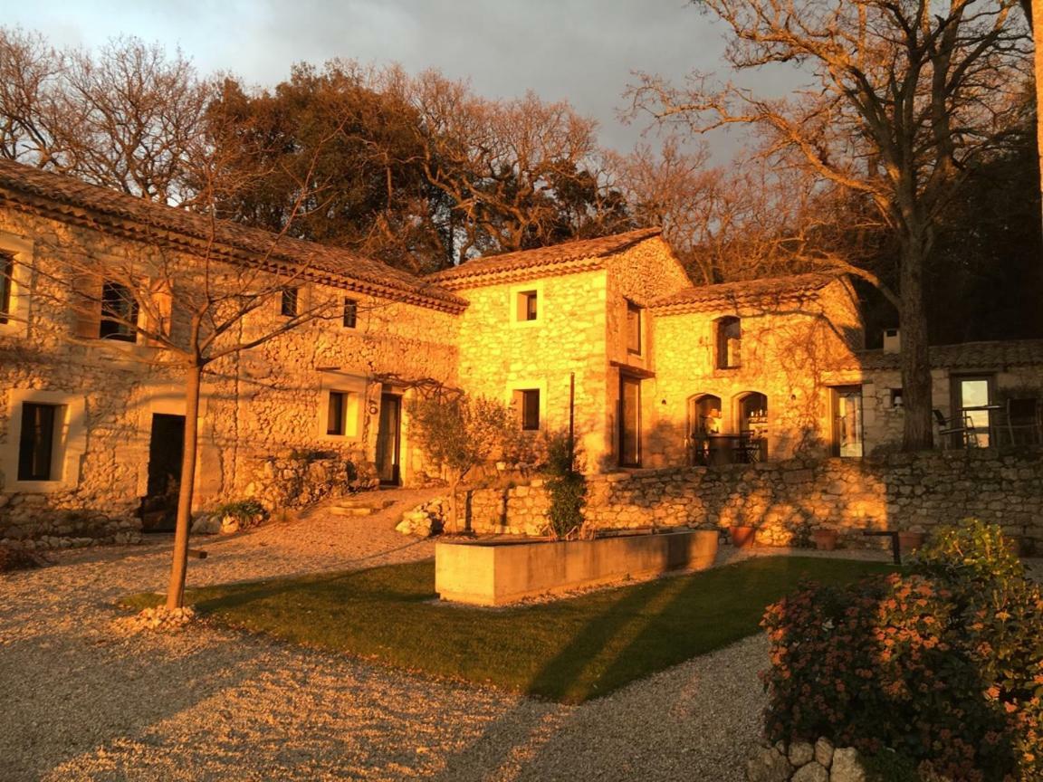 Bed and Breakfast Les Esplanes La Garde-Adhémar Exteriér fotografie